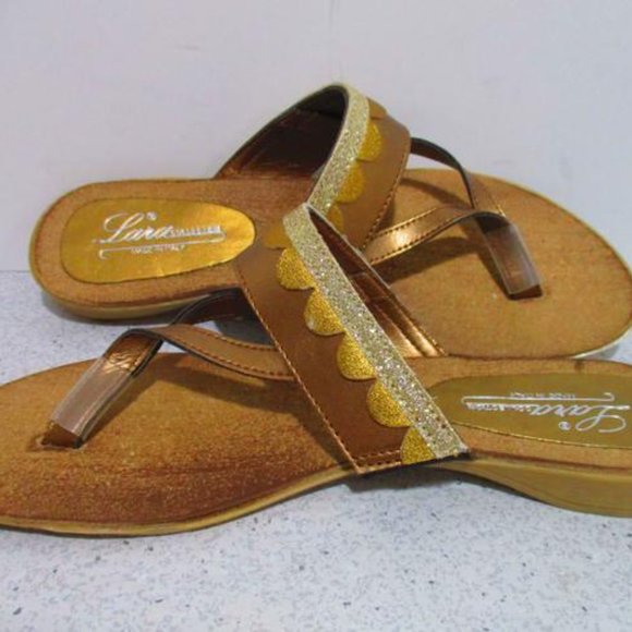 *Lara Collection Bronze Metallic Glitter Scallop T Strap Thong Sandals Flats - Picture 5 of 8
